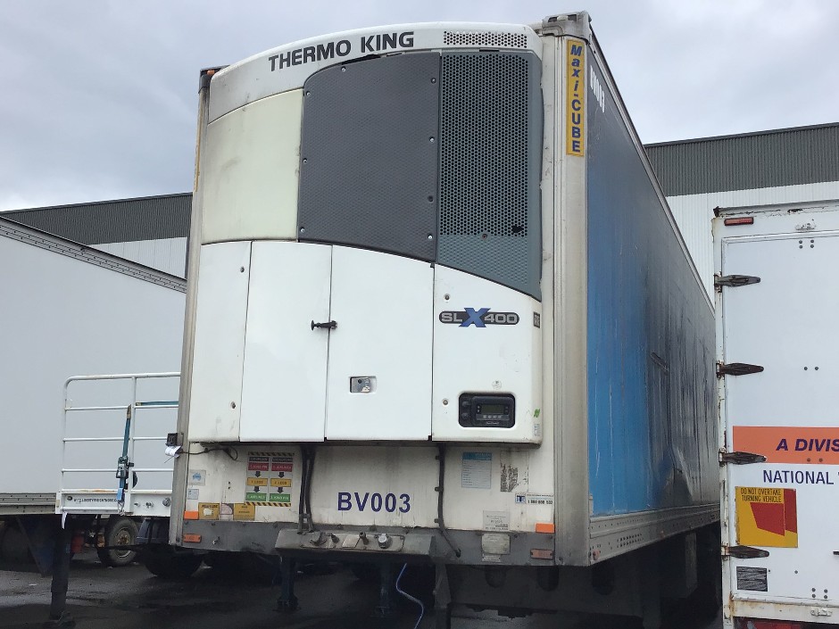 <p>2011 Maxitrans ST3 B Trailer</p>
