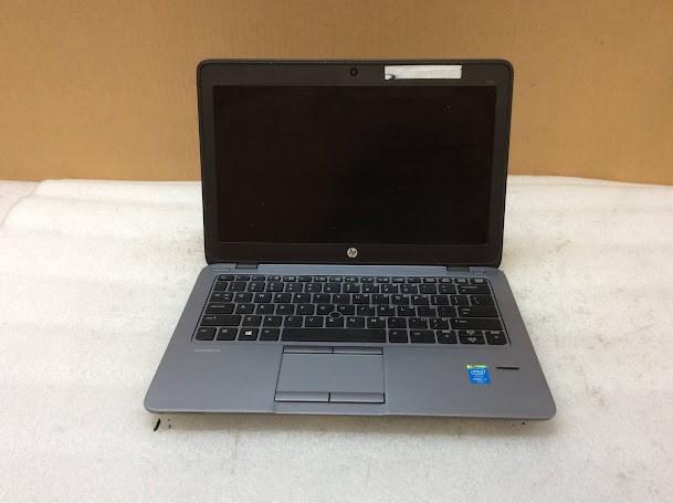 HP ELITEBOOK 820 G2 Laptop I7-5600U 8GBRAM/128GB Black