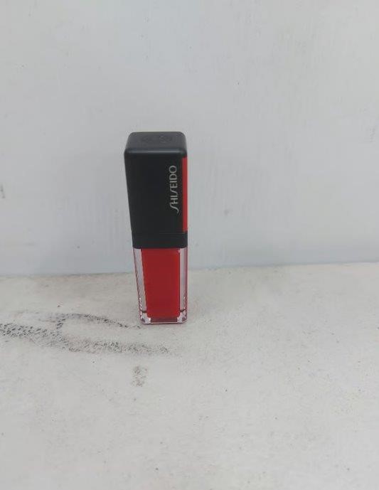 Shiseido Lacqurink Lipshine Shade Techno Red 304 Model SH05092T Sample 4pcs