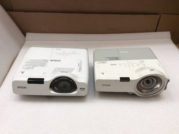Epson EB-525W&EB-410W 3LCD Projector (Lot of 2)