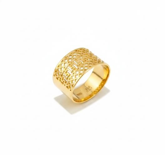 22K/Italy Yellow Gold Filled Ring(stamped 22K/Italy)Bonus Gift