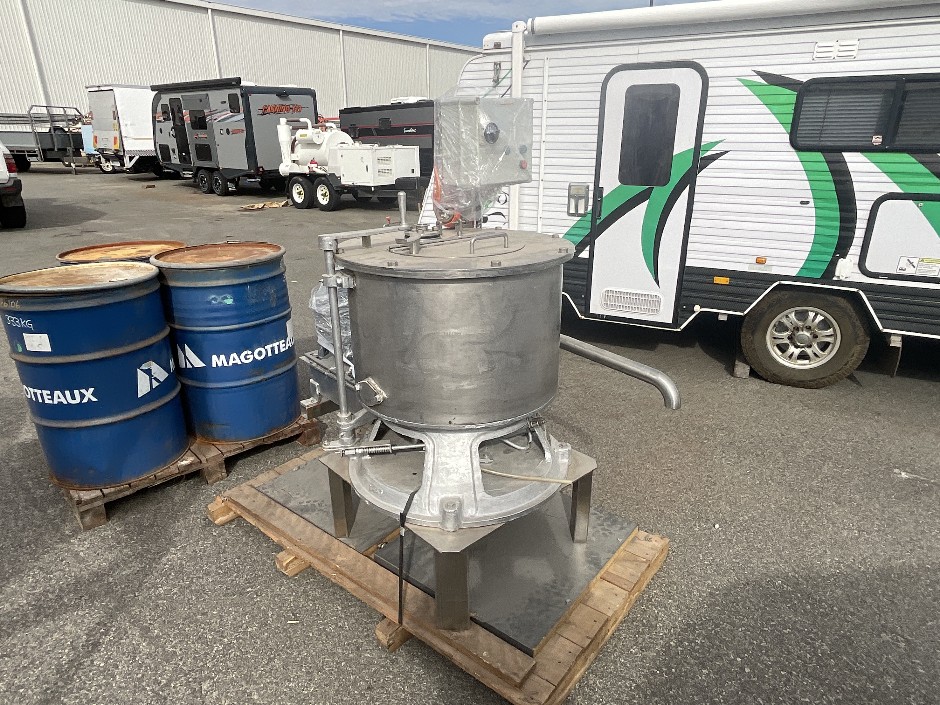 Thomas Broadbent & Sons Centrifuge