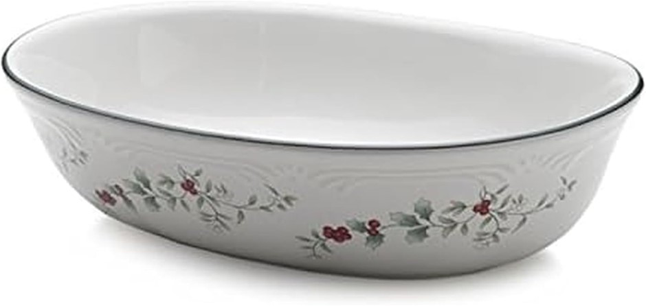 PFALTZGRAFF Winterberry Oval Vegetable Bowl