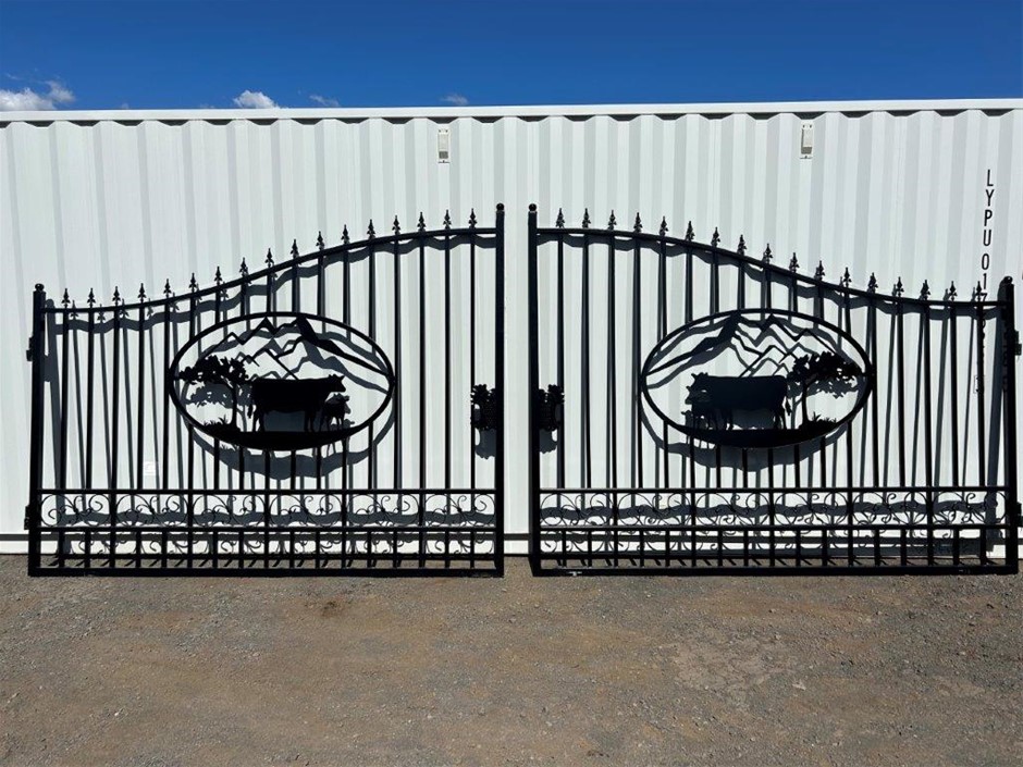Set of 2 10ft Cow Design Wrought Iron Style Gates(Unused)