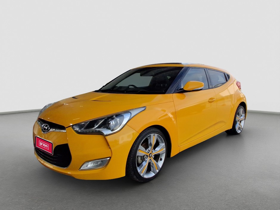 2012 Hyundai Veloster + Auto Coupe