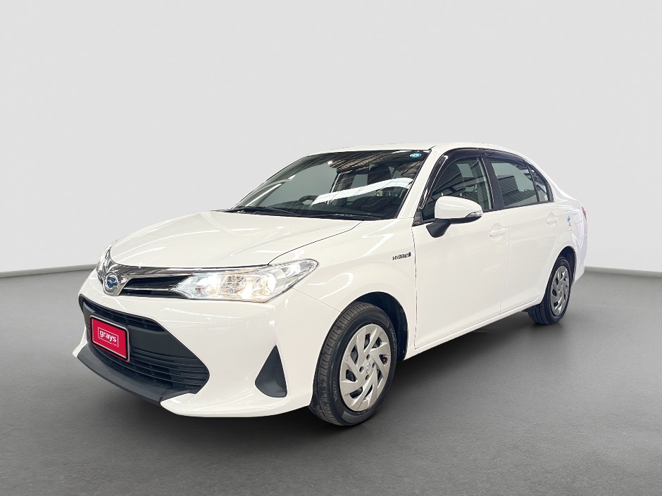 IMPORT 2018 Toyota Corolla Corolla Axio Hybrid