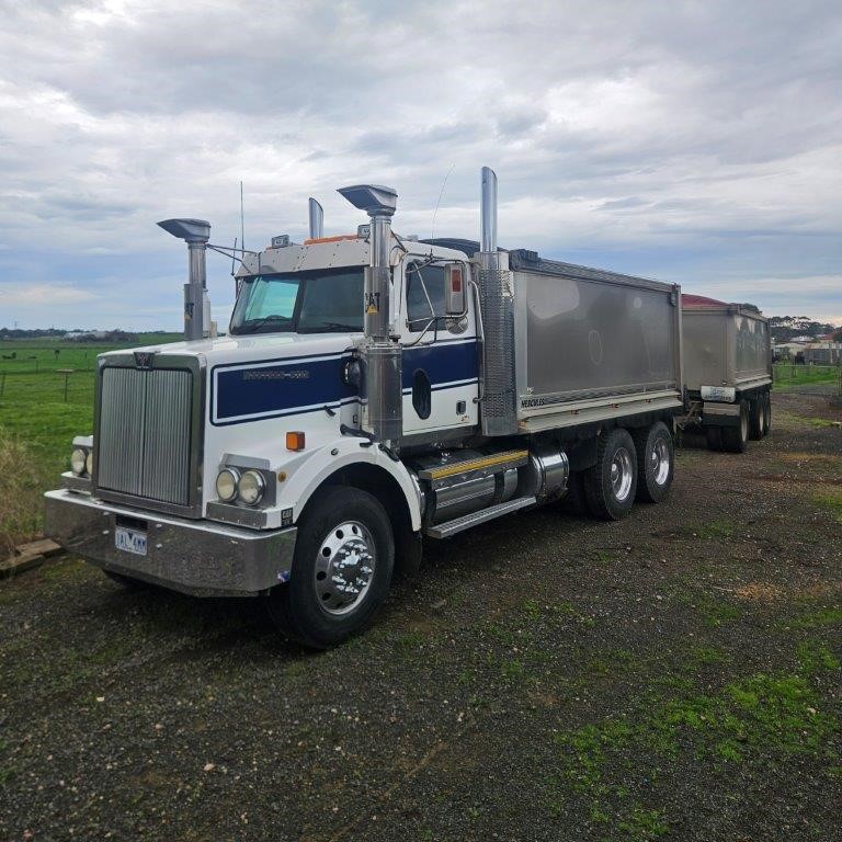 2004 Western Star Tipper Truck & 2005 Hercules Triaxle Dog