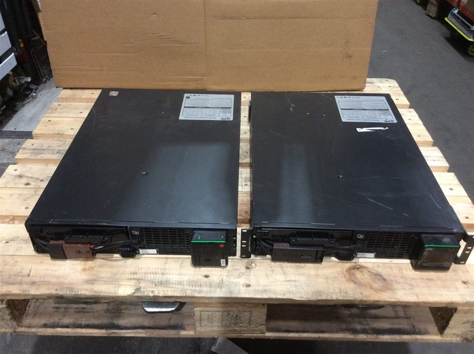 APC SRT3000XLI UPS Uninterruptible Power Supply (Lot of 2)