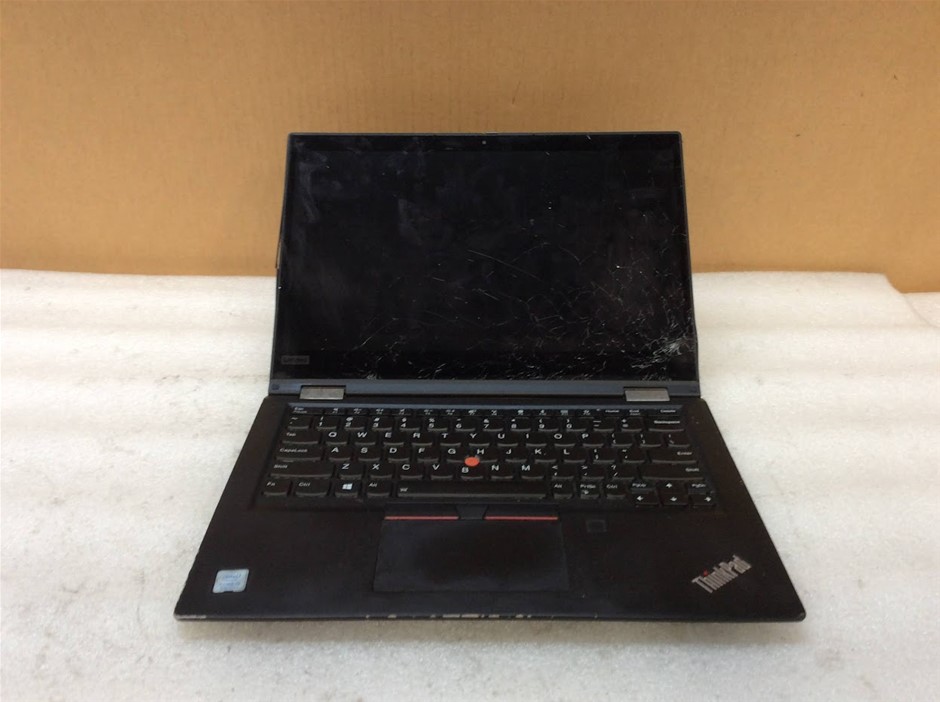 Lenovo ThinkPad X390 yoga gen2 Laptop i5-8265u 8GBRAM 256GB Black