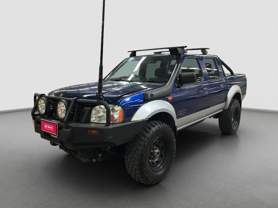 0001-23500577 · 2002 Nissan Navara ST-R Diesel