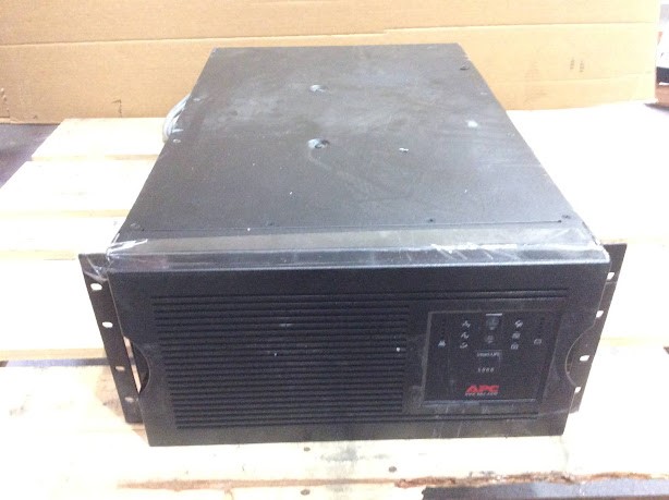 APC Smart-UPS 5000 UPS