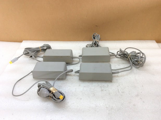 Nintendo Wii U WUP-002 AC Adapters (Lot of 4)