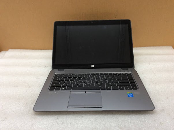 HP EliteBook 840 G2 Laptop i5-5300U 4GBRAM/256GB Black