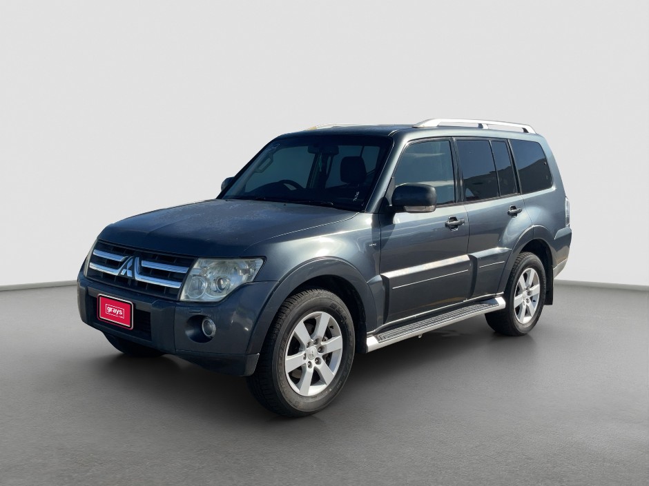 2006 Mitsubishi Pajero Exceed Petrol