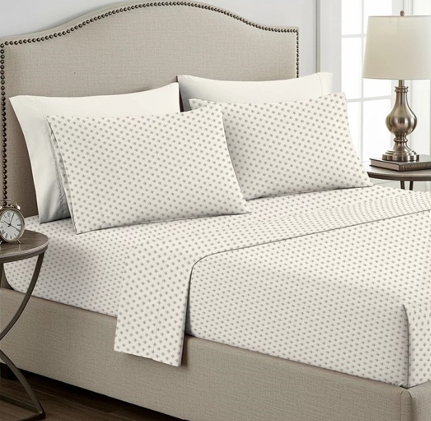 BOUTIQUE LIVING Cotton Flannel Sheet Set 4 Piece, King, UltraRev Dot.