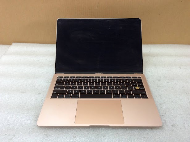 APPLE A1932 (EMC 3184) Laptop I5-8210Y 8GBRAM/128GB