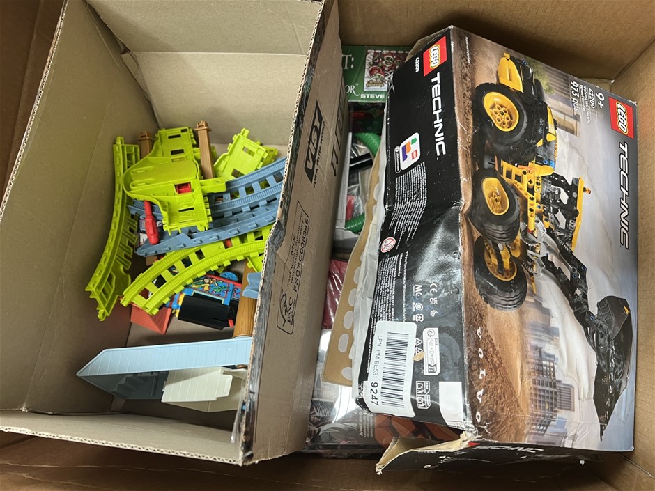 6 x ASSORTED BOYS TOYS BUNDLE; Incl. Lego, Minecraft, Thomas the Tank Engin