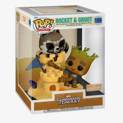 0243-5062777 · FUNKO POP!  Marvel Rocket Groot Beach Day Moment Vinyl Figure, 15 cm Height