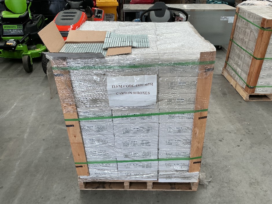 1 x Pallet Green Stripe tiles