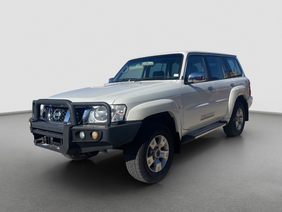 2012 Nissan Patrol ST Diesel