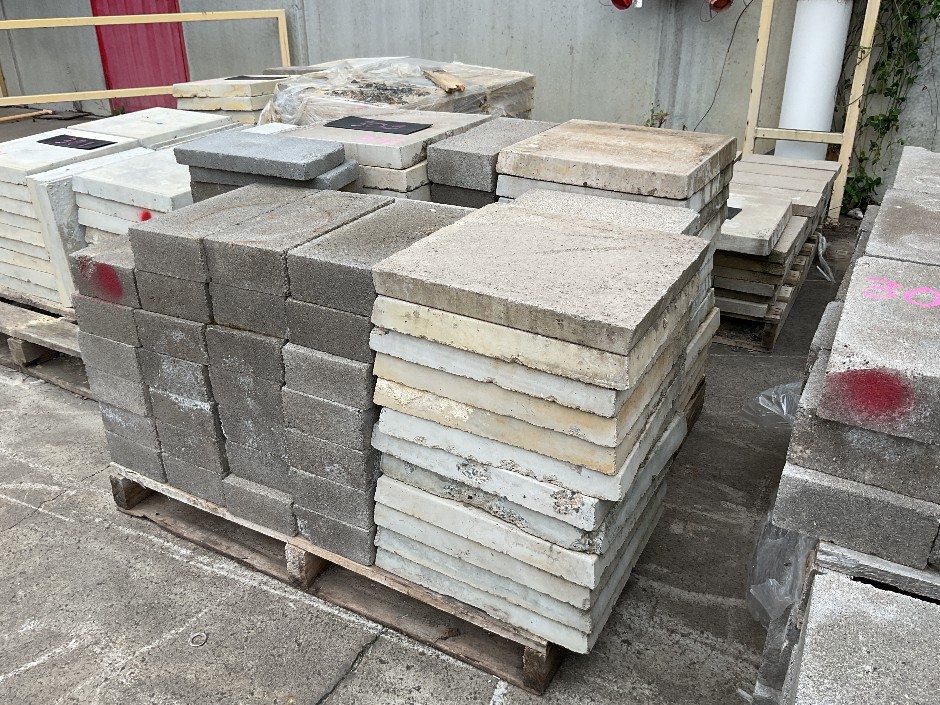 Pallet of Assorted Concrete Pavers