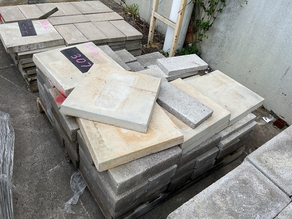Pallet of Assorted Concrete Pavers