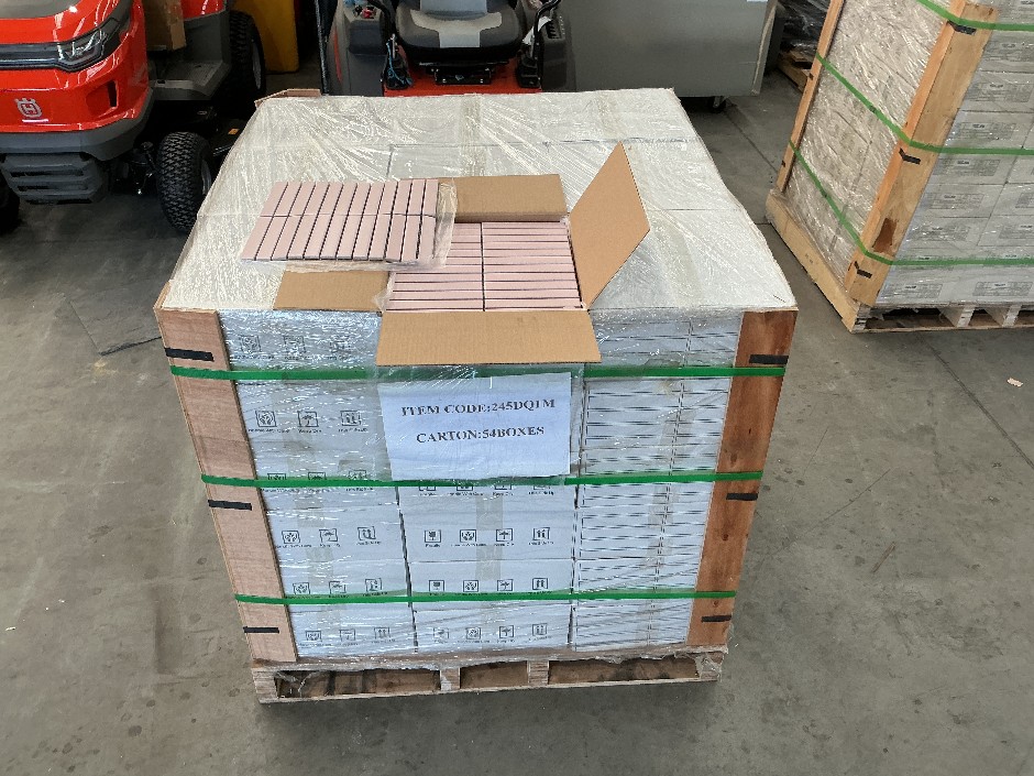 1 x Pallet Pink Stripe Tiles