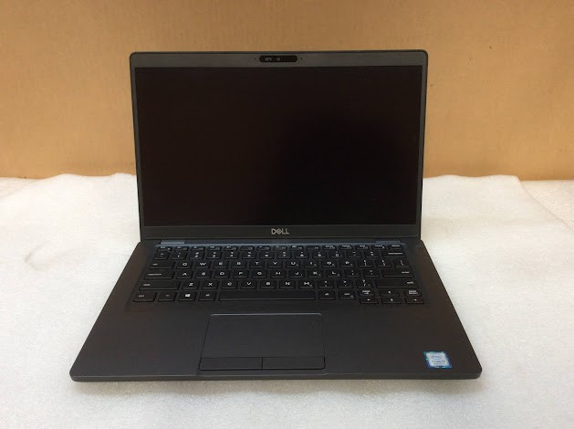 DELL Latitude 5400 Laptop i5-8350U 8GBRAM/256GB Black