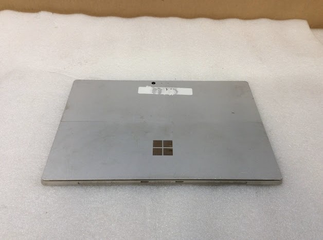Microsoft Surface Pro 1796 Laptop i5-8350U 8GBRAM/256GB