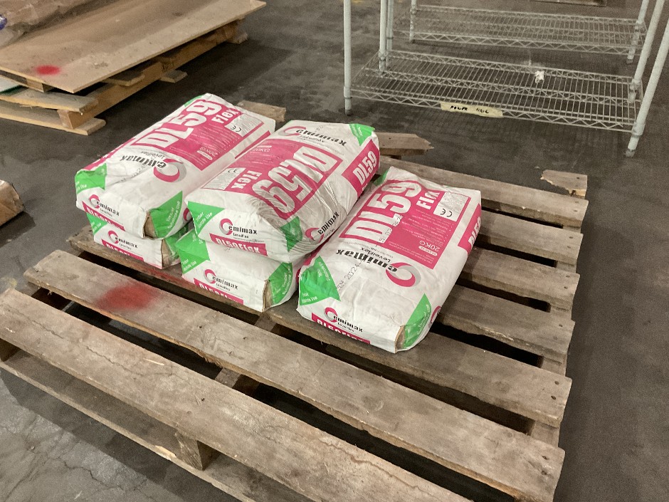 5x 20kg Bags Of EMMIX Levelflex Fiber Reinforced Smoothing Compound
