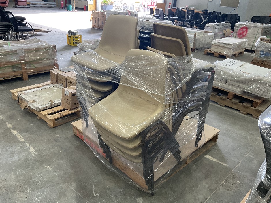 <p>Pallet of Assorted Chairs</p>