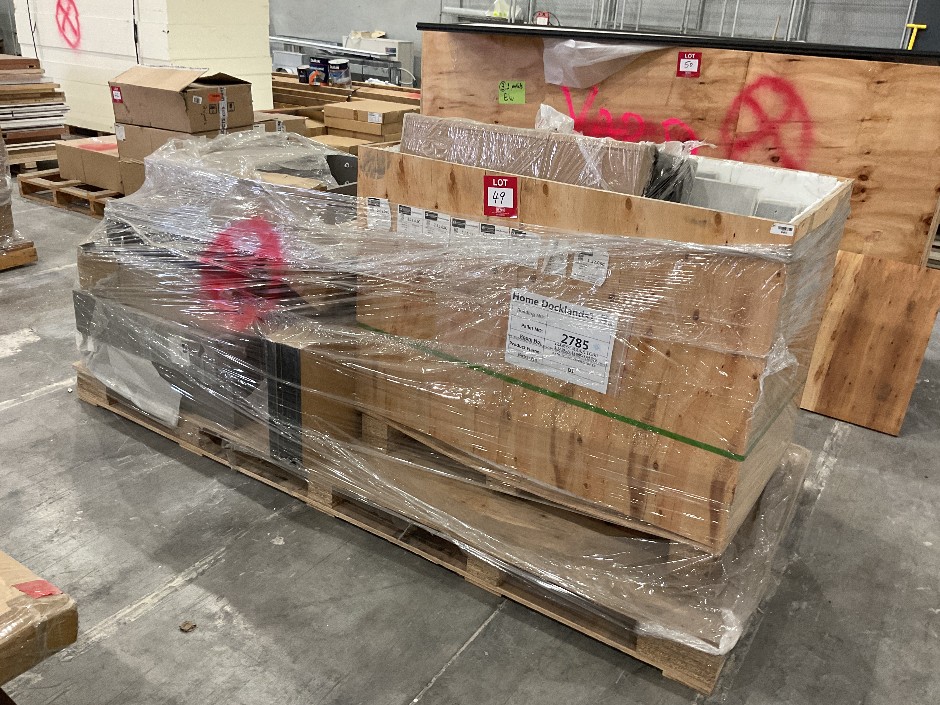 Pallet of Assorted Bathroom Cabinet Drawer/Doors and Panels