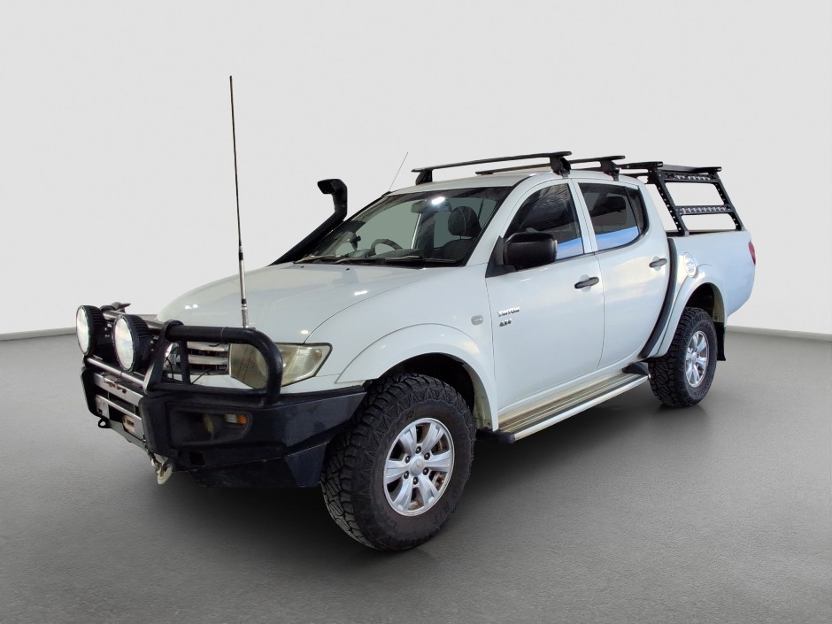 2010 Mitsubishi Triton GL-R Diesel