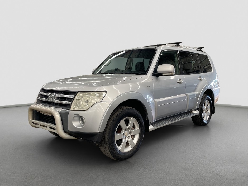 2006 Mitsubishi Pajero Exceed Petrol