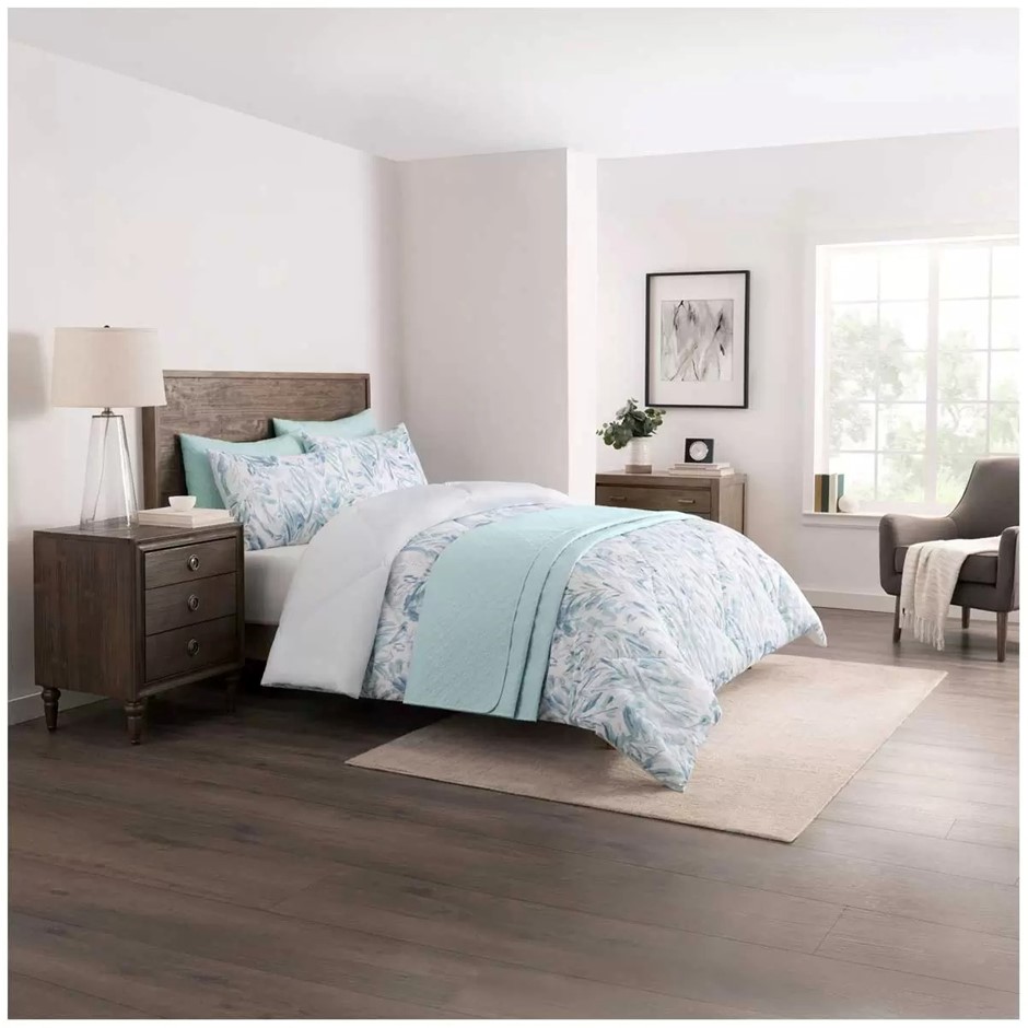 ADORN HOME 6pc Comforter Set, King, Fuller Cool. NB: no packaging
