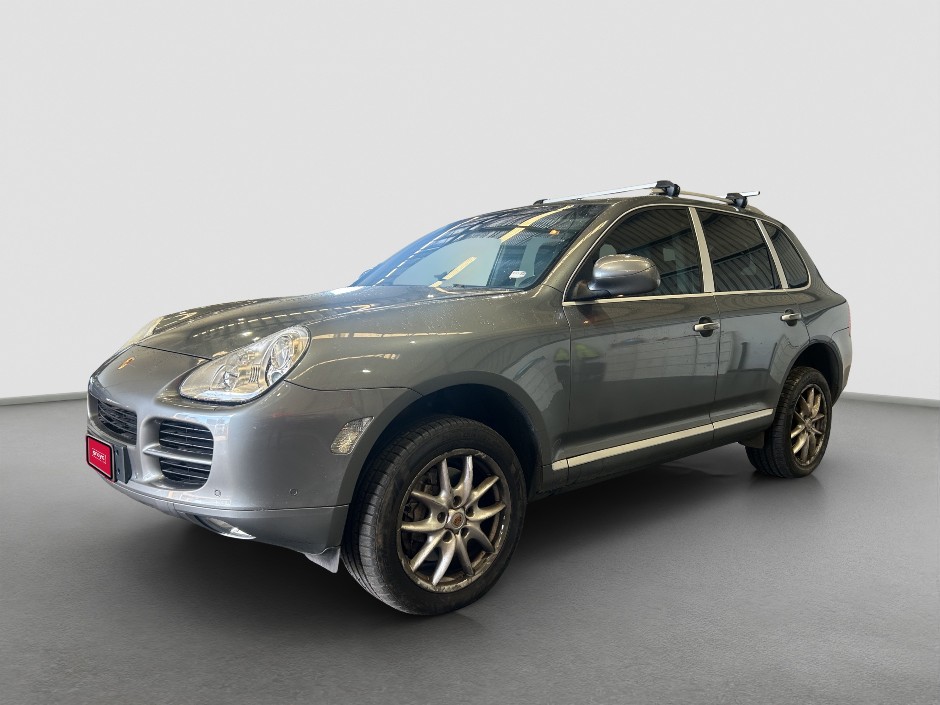 IMPORT 2005 Porsche Cayenne S Petrol