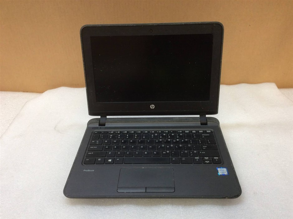 HP ProBook 11 G2 Laptop i3-6100U 4GBRAM 128GB Black