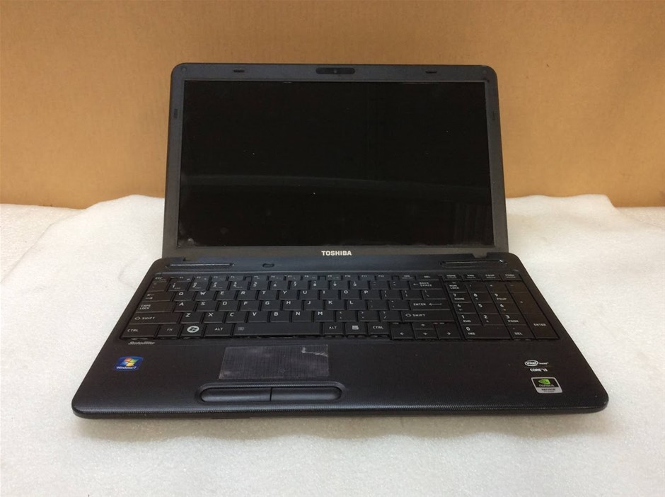 Toshiba satellite c665 Laptop i5-2410m 6GBRAM 500GB Black