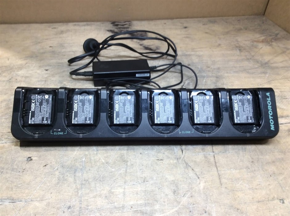 Motorola 6-Slot Battery Charger with Batteries