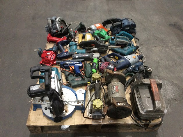 Makita/Hitachi/GMC/Ozito Mixed Brand and Model Electric Drill/Power Tools