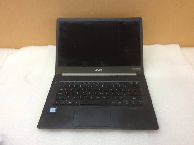 ACER TravelMate X514-51 series(N17W3) Laptop I5-8265U 8GBRAM/256GB Black