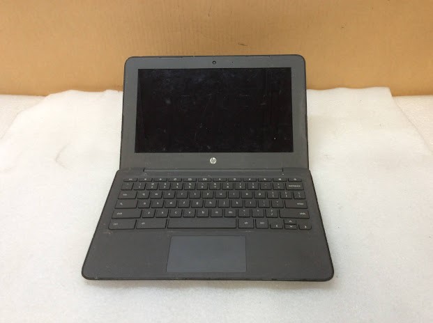 HP Chromebook 11 G6 EE Laptop Celeron n3350 4GBRAM/16GB Black