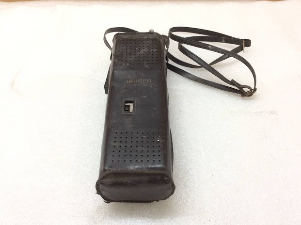 Uniden AX55 Handheld Walkie-Talkie