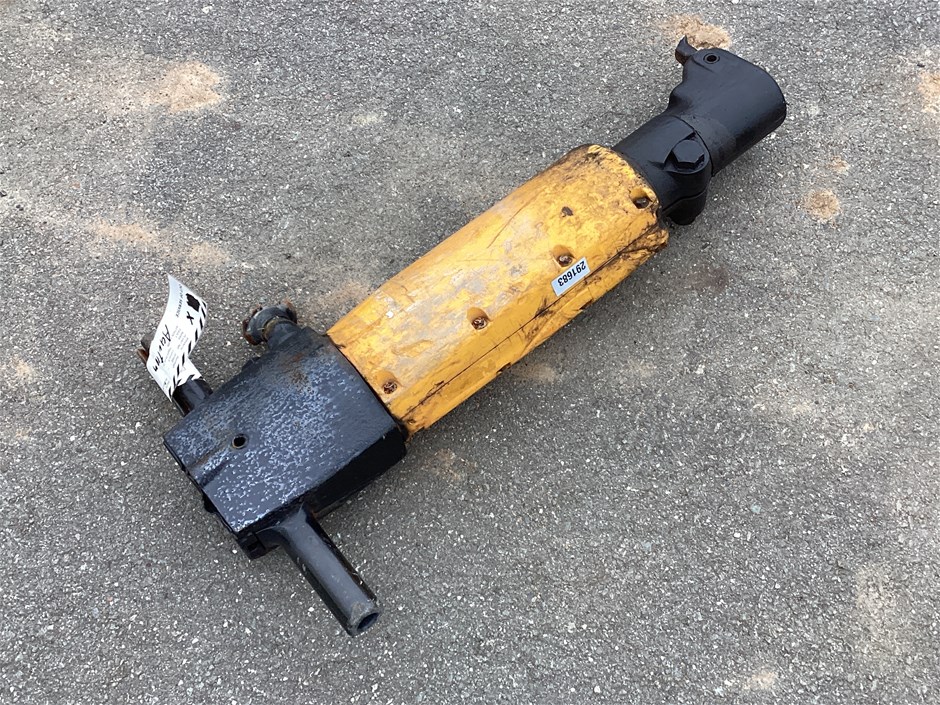 <p>Air Breaker (36-41Kg) Heavy</p>
