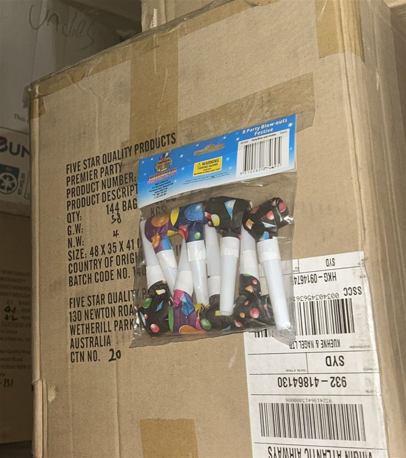 Box of 128 Party Blowout