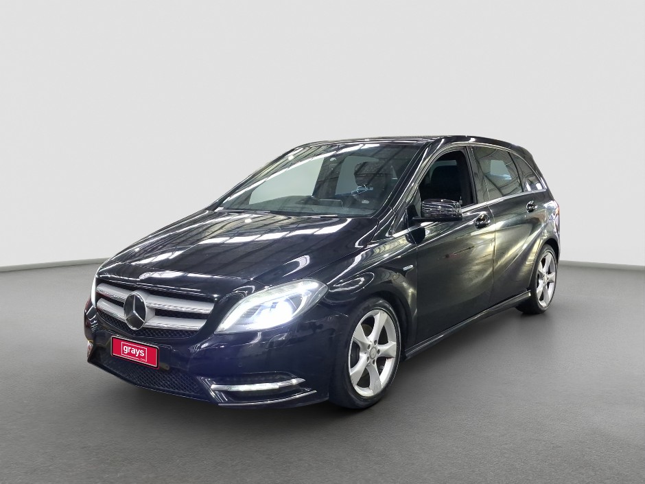 2011 Mercedes-Benz B200 BlueEFFICIENCY W246 AUTO  Petrol