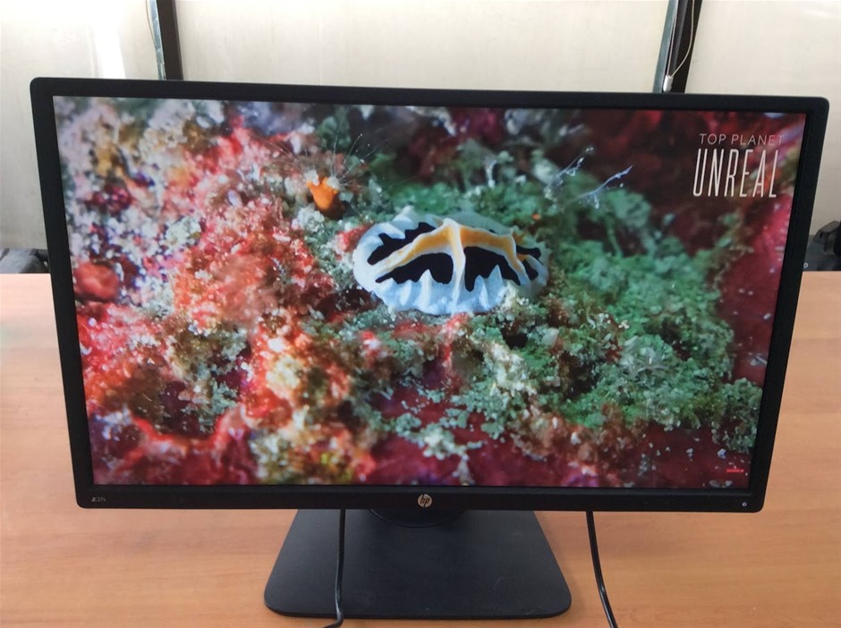 HP Z27s 27-Inch IPS Monitor