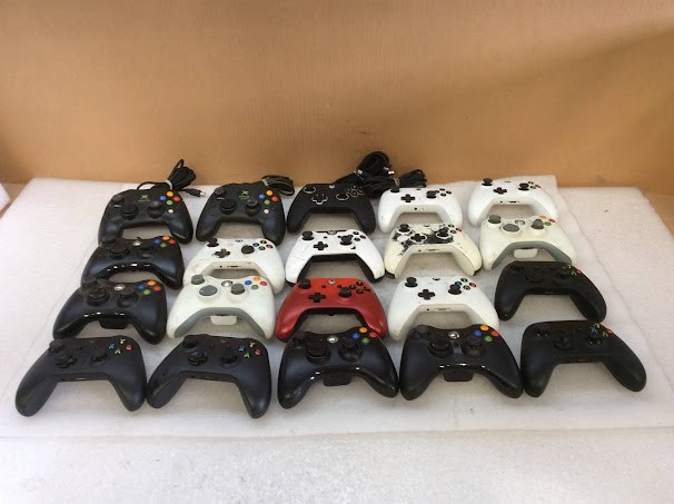 Microsoft Mixed Brand and Model Controller Gamepad (Lot of 20)