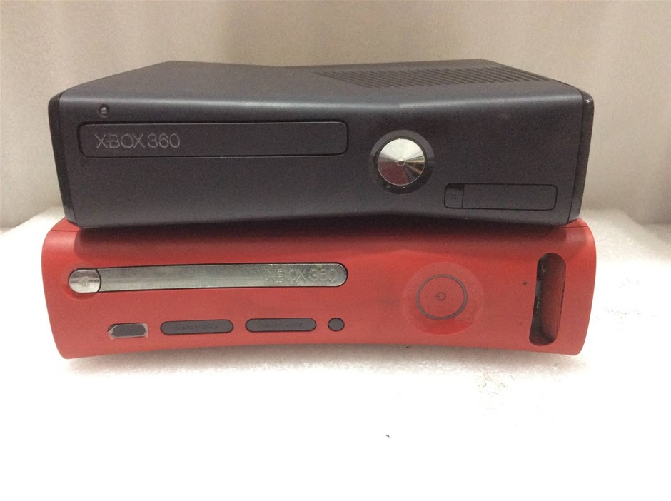 Microsoft Xbox 360 S Video Game Console + Microsoft Xbox 360 Video Game