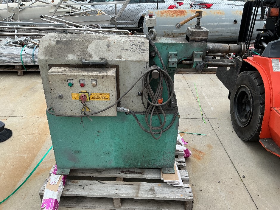 2002 Falcon workshop role former